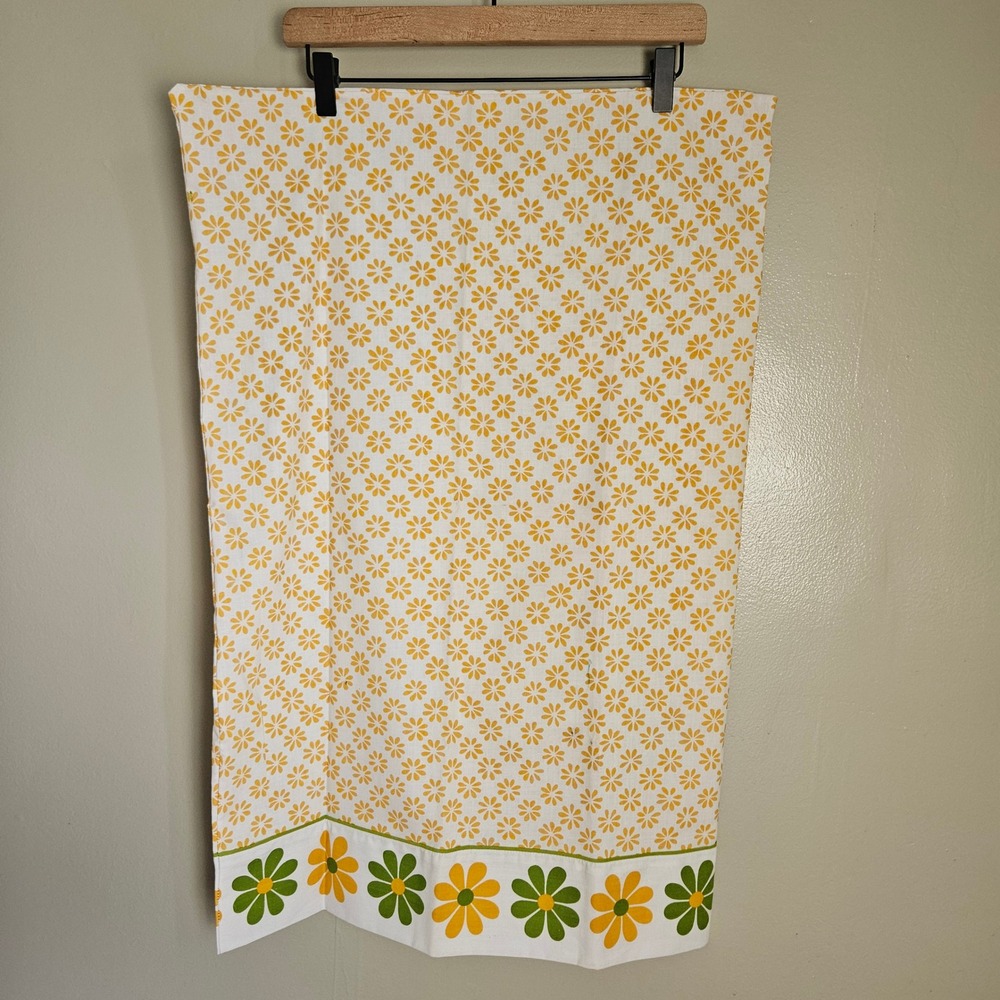 Vintage Lady Pepperell MCM Kittery Daisy Pillowcase Gold Olive‎ Green Standard